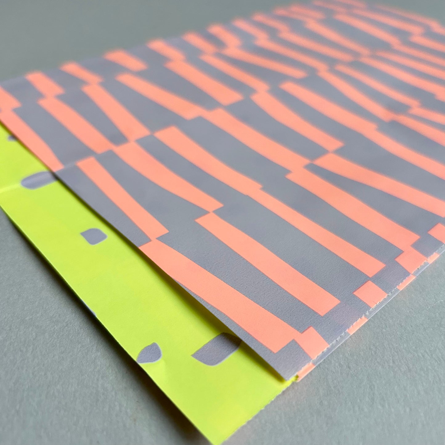 Flatbags - bold stripes, flieder/neon orange, diverse Größen